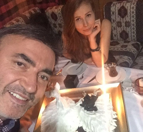 Mehmet Akbay... EVLİLİĞE İLK ADIMI ATTI!