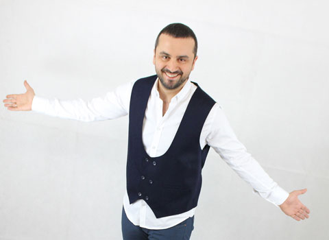 Onur Şan... "GARDAŞ" İLE YÜREKLERE DOKUNDU!