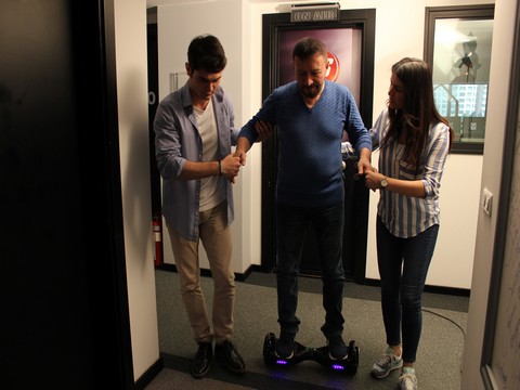 Mustafa Topaloğlu...UZAYLININ WALKING GINGER İLE İMTİHANI!..