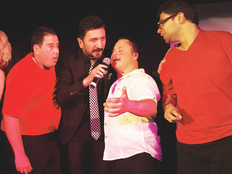 Ferman Toprak... DOWN SENDROMLU ÇOCUKLARI COŞTURDU!