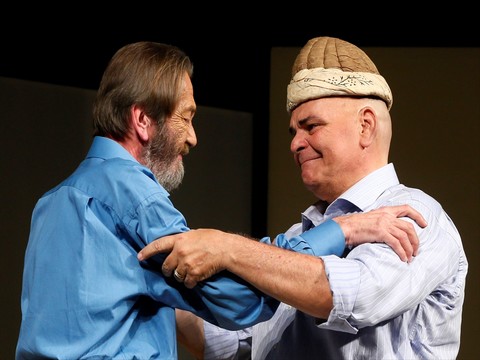 Ferhan Şensoy...KAVUĞUNU RASİM ÖZTEKİN'E DEVRETTİ!..