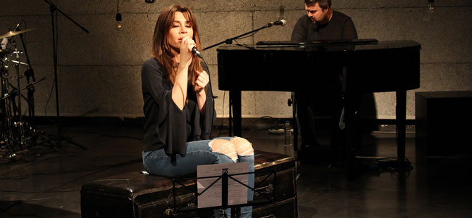 Gökçe Bahadır... KARANTİNADAN PAYLAŞTI!