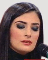 Yaprak Sayar... TÜRK MÜZİĞİNDE TAZE KAN!