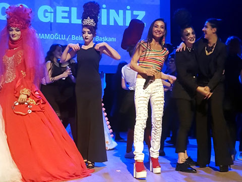 Sevtuğ Kasapbaşoğlu... ÖĞRENCİLERİ COŞTURDU'!