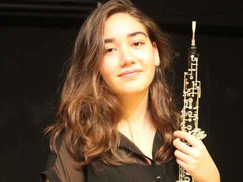 Gülin Ataklı...GENÇ OBUA SANATÇISINA, MERİÇ SOYLU ÖDÜLÜ!..