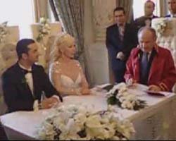 Seda Sayan-Onur Şan... BİR YIL SONRA SÜRPRİZ DÜĞÜN!