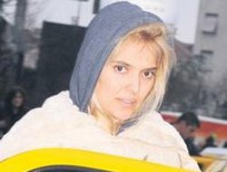 Demet Akalın... ÖNCE İŞTEN ATTIRDI, SONRA GERİ ALDIRDI, YOKSA ORADA YÖNETİCİ Mİ?