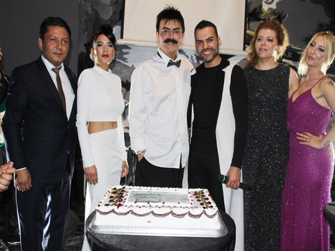 Levent Şahin...GENÇ POPCUYA MODACI DESTEĞİ!