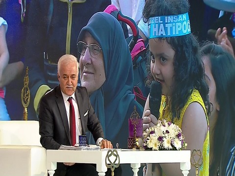 Nihat Hatipoğlu ile İftar Özel...HATİPOĞLU'NU GÜLDÜREN SORU!..