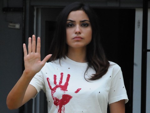 Ceren El Roman...ŞİDDETE KARŞI KAMPANYA YÜZÜ OLDU!..