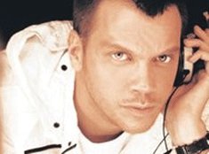 Sinan Akçıl... EUROVİSİON'U KAZANIRSAK DOĞUM TARİHİMİ DEĞİŞTİRECEĞİM!