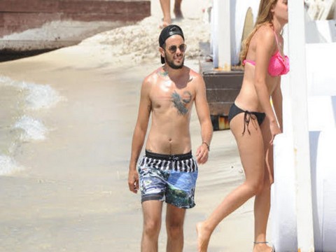 Rüzgar Erkoçlar...BODRUM PLAJLARINDA ÇAPKINLIK TURLARI!..