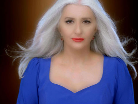 Aynur Haşhaş... 'DÜŞLERİM BİTTİ' KLİPLENDİ!