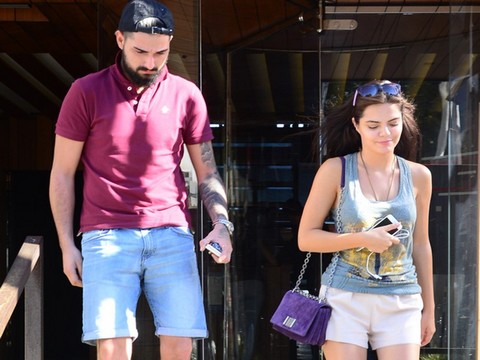 İdo Tatlıses...YENİ AŞKI İLE BEBEK TURUNDA!..