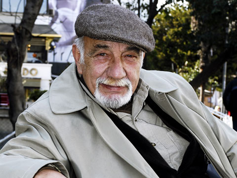 Yılmaz Gruda...USTA OYUNCU, DUR DURAK BİLMİYOR!..