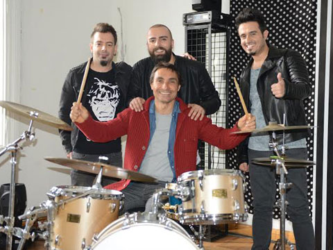 Behzat Gerçeker...  JİLET’E BÜYÜK DESTEK