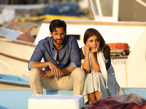 Hayat Sevince Güzel... ZARİFE AŞKINI İLAN EDER!