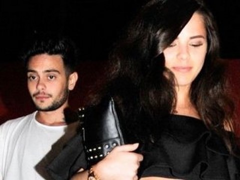 Rüzgar Erkoçlar...KIZ ARKADAŞIYLA SOBELENDİ!..