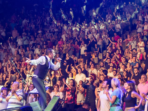 Ferhat Göçer... HARBİYE 'AŞK'A GELDİ!