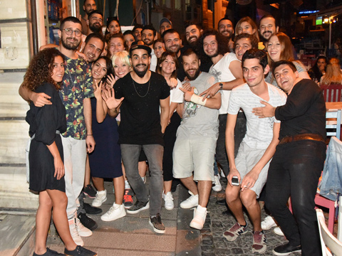 Gökhan  Türkmen... VİDEOLU DOĞUM GÜNÜ SÜRPRİZİ!