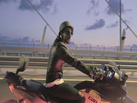 Gökhan Özen...YENİ KLİBİ İÇİN 250.000 KM YOL YAPTI!..