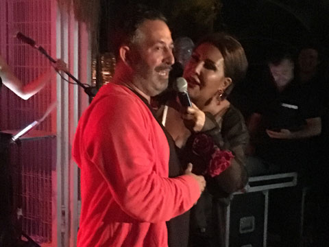 Cem Yılmaz... NÜKHET DURU İLE MELANKOLİ!