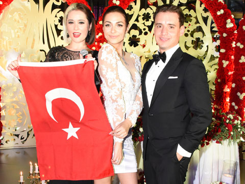 Elif Kaya... 'PAZARDAN TEK TAŞ ALDIM'