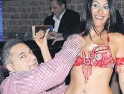 Mehmet Ali Erbil..."AMAN TUĞBA DUYMASIN"!