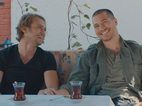 Çağatay Ulusoy - Aras Bulut İynemli... BİRBİRLERİNİ DEŞİFRE ETTİ!