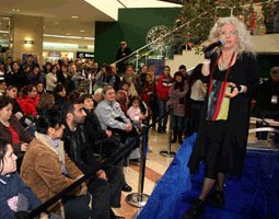 Rezzan Kiraz... MUTLULUKTAN AĞLATTI!