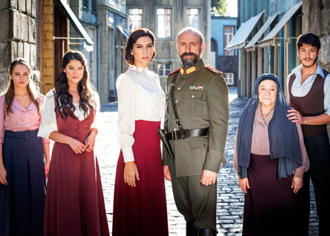 Vatanım Sensin... İDDİALI PROJEYE DEV KADRO!