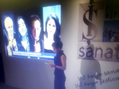 İş-Sanat... SANAT ŞÖLENİNE DEVAM EDİYOR!..