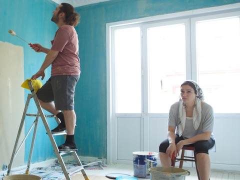 Halil Sezai-Özge Borak... HEM OYNADILAR HEM BOYADILAR!..