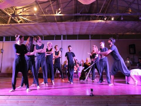 "Rüya ve Maskeler"...SANAT ENGEL TANIMADI!..