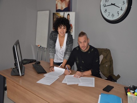 Aybike Esin Tumluer...BİNNUR KAYA'NIN VELİAHTI, SELİM AKAR'A EMANET!..