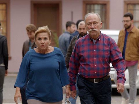 Hangimiz Sevmedik... ADİLE VE MÜNİR'E RAĞMEN!