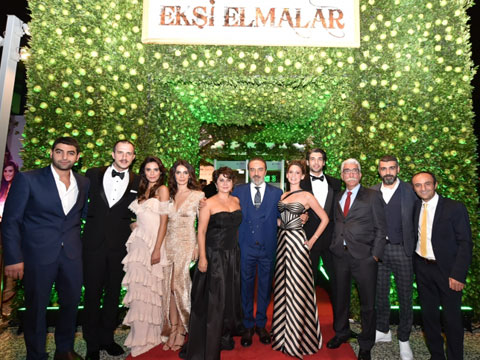 Ekşi Elmalar... YILMAZ ERDOĞAN; YAZDI, OYNADI, YÖNETTİ!