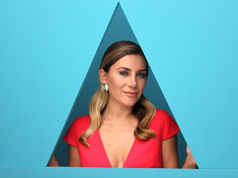 Ayla Çelik... ŞİMDİ DE 'ALTIN SARISI'!