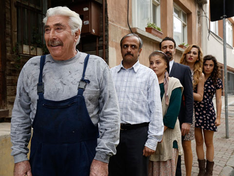 Gülümse Yeter... EVİN SATIŞI İPTAL OLUR!