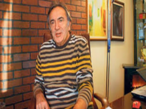 Kandemir Konduk...MİZAHIN KAHRAMANI, YAZMAYI ÖĞRETECEK!..