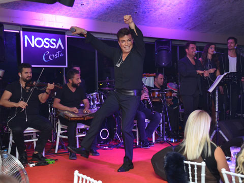 Fatih Ürek... NOSSA COSTA'DA TÜM İSTEKLERİ SESLENDİRDİ!