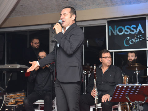 Ferhat Göçer... 'AŞKI YIPRATMAYIN'