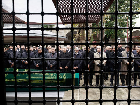 Eşkiya Dünyaya Hükümdar Olmaz... HERKES TETİKTE BEKLİYOR!