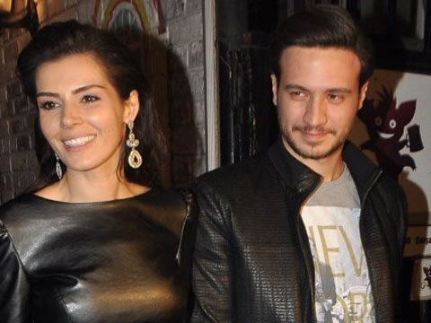 Hatice Şendil Sağyaşar... 'GÖBEK DEĞİL, BEBEK'