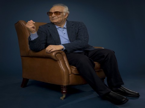 Yaşar Kemal... USTA YAZARIN BALMUMU HEYKELİ, MADAME TUSSAUDS'DA!.