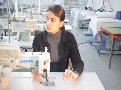 Merve Büyüksaraç... TEKSTİL İŞÇİSİ OLDU!.