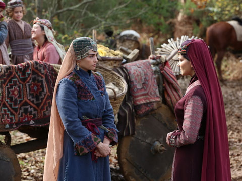 Diriliş ‘’Ertuğrul’’... KILIÇLARIN PARLADIĞI AN!