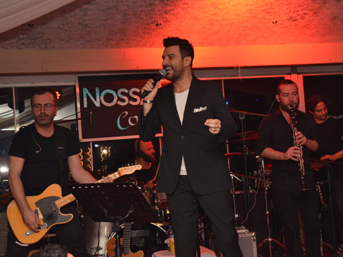 Gökhan Tepe... KENDİ ŞARKILARI İLE MÜZİK ZİYAFETİ!