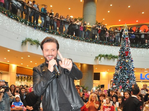 Aydın Kurtoğlu... İZMİR ÇIKARMASI!..