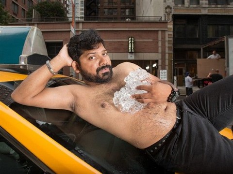 ERKEKLERDEN PİRELLİ TAKVİMİNE RAKİP!